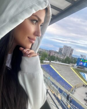 Borisa Tyutyundzhieva Instagram - Сааамооо ЛЕВСКИИИ 💙