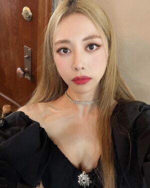 Brave girls Instagram - [📷]

BRAVE GIRLS 1st U.S. TOUR의 마지막 도시인 LA에서의 공연도 무사히 마무리한 쁘걸이들💕
피어레스의 응원 덕분에 첫 미국투어를 즐겁고 행복하게 마무리할 수 있었습니다😍
함께 만든 추억 잊지 않고 소중하게 간직하겠습니다💝

Brave Girls successfully finished our performance in LA, the last city of BRAVE GIRLS 1st U.S. TOUR💕
Thanks to Fearless's support, we were able to wrap up our first US tour happily😍
We'll never forget the memories we made together💝
THANK YOU, LOS ANGELES

#브레이브걸스 #BraveGirls
#2022_BG_US_TOUR
#BraveGirlsinLA