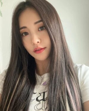 Brave girls Instagram - [📷]

시카고의 뜨거운 밤도 이렇게 흘러갑니다🔥
늘 어마어마한 함성과 응원으로 브레이브걸스에게 힘이 되어주는 Fearless 여러분 고맙습니다🥰
The HOT night in Chicago is going by like this🔥
Thank you, Fearless🥰
THANK YOU, CHICAGO💕

#브레이브걸스 #BraveGirls
#2022_BG_US_TOUR
#BraveGirlsinCHICAGO