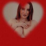 Bree Essrig Instagram - love doesn’t pay the bills but these tatas do, you feel me? 🥰 the 🔥🔥🔥 sets & vids are up on the 🔗 in my bio 🥹