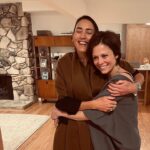 Bree Turner Instagram - My friend came for a visit. ❤️