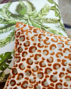 Breegan Jane Instagram - Did you catch last week’s blog on using animal print in interior design? I find that people either love animal print, or they struggle with how to use it in sophisticated ways. The collection I designed with @clarke_clarke_interiors features so many different types of animal prints that all feel elevated and interesting. I think my favorite way to use them is by pairing them with other prints and patterns that bring out the best in each other. If you haven’t already, head to my website to read the blog. Then, go check out the collection (available at all @kravetinc stores) and see why people love these fabrics and wallpapers so much!