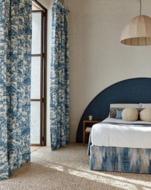 Breegan Jane Instagram - @clarke_clarke_interiors are masters at using and creating patterns and prints in the most artful ways, and because we share a love for them I knew our collaboration would feel organic. When we were creating these masterpieces, I immediately began to picture how they would and could work together in such unique configurations. Here, “Kisumu” in Caribbean, “Pokot” in denim, and “Serengeti” in midnight are all playing off of one another, each a different pattern, but all featuring gorgeous shades of blue. The result is a space that feels expertly curated. This is easily achievable at your own home! Check out the collection to mix and match patterns and prints in the same color family and try it for yourself!
.
.
.
@kravetinc 
@sanderson1860