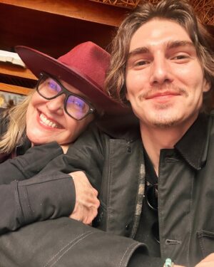 Brenda Strong Instagram - Post holiday hang with my handsome son @zaknotwack. 🫶🏼🥰🌻#mothersontime❤️❤️❤️