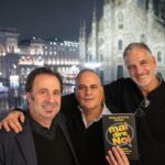 Brenda Lodigiani Instagram - A un anno dalla presentazione del nostro libro “Mai dire noi” che potete ancora acquistare e regalare a Natale, domani la nostra amica Brenda Lodigiani presenterà il suo libro “Accendi il mio fuoco” alle 18:30 presso la libreria Mondadori Duomo in piazza Duomo a Milano. Con lei ci saranno @miaceran e Francesco Gungui, non mancate! One year after the presentation of our book “Mai dire noi” which you can still buy and give as a Christmas gift, tomorrow our friend Brenda Lodigiani will present her book “Accendi il mio fuoco” at 6.30 pm at the Mondadori Duomo bookshop in Piazza Duomo in Milan. With her there will be Mia Ceran and Francesco Gungui, don’t miss it!