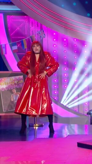 Brenda Lodigiani Instagram - Votate tutti la number one: ANNALAISA! #GialappaShow