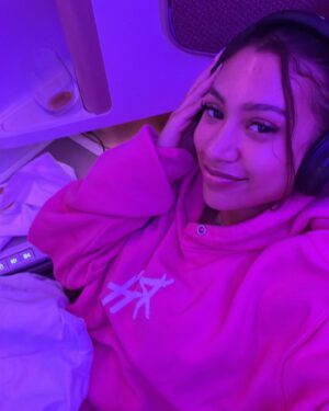Briana Jones Instagram - january has been sweet to me 🍭