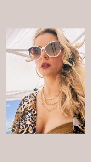 Brianna Brown Instagram - MIAMI!!! 

Throwback to filming in Florida in April!  Here are some pics from shooting the film Tim & Milly. The character I got to play is probably one of my favorites and not just because of her bold outfits!

This film will most definitely be in the indie circuit & is written and directed by Randy Moore who made a splash at Sundance with the prequel to this film, Escape From Tomorrow. If you have seen that film you know this is going to be a must-see visual spectacle.

More coming soonish…