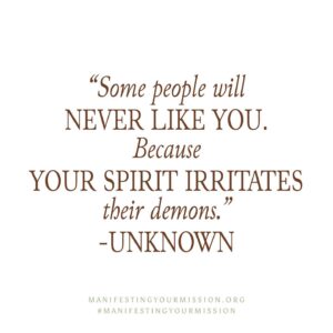 Brianna Brown Instagram - I 🤎 this quote and  here is why…
⠀⠀⠀⠀⠀⠀⠀⠀⠀
When I come across folks who rub me the wrong way, I try to remind myself to look at why. 
⠀⠀⠀⠀⠀⠀⠀⠀⠀
Why? 
⠀⠀⠀⠀⠀⠀⠀⠀⠀
Without judgment, but with being inquisitive, curious, and loving. 
 
Usually, they are reflecting a part of me where I am playing small, or where I have a judgment, or reminding me to honor who I really am - versus the small self that often wants to curl up, hide, and stay safe. 
⠀⠀⠀⠀⠀⠀⠀⠀⠀
Or they just aren’t my people, and are on their own karmic journeys.
⠀⠀⠀⠀⠀⠀⠀⠀⠀
But being thoughtful about it, and not taking it personally when it is the reverse, has served me when I remember to pause and ask why.