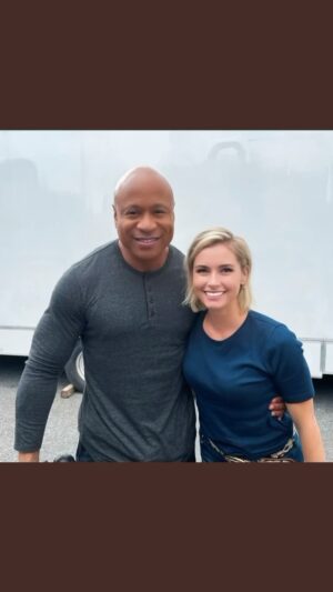 Brianna Brown Instagram - NCIS: Hawai’i airing tonight!!! 

I love this because this summer I told my husband I wanted to go to Hawai’i. Then I said, I want to get paid to work in Hawai’i. 

Then, six months later, I was flying to Hawai’i to shoot a crusher role on NCIS: Hawai’i alongside a brilliant cast & crew. 

Thank you all for having me! 

Shooting in paradise was a bucket list experience ✅

@ncisverse @cbstv @csilber928 @levar.burton @amyrutberg @vanessalachey @llcoolj @tortorra_ @noahmills @aggytarrant @jasonantoon @yasalbustami

#briannabrown #briannabrownkeen #manifestingyourmission #ncis #ncishawaii #losangelesactress #cbstv #airingtonight #laactor #actor #newepisode #hawaii #filminginhawaii #manifesting