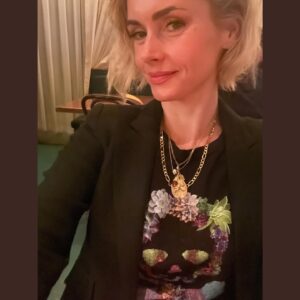 Brianna Brown Instagram - Was so excited to support @GloriaKellett’s play at @pasadenaplayhouse called One of the Good Ones! 

Her storytelling is as powerful as ever, full of heart and humor while shining a light on diverse voices and experiences. 

As Chair Ambassador for @womenshistory, I’m honored to champion fellow NWHM Ambassador as well as women’s stories on and off the stage and screen. 

#PasadenaPlayhouse #WomenInHistory #RepresentationMatters #BriannaBrownKeen #NWHM

@gloriakellett @jennifervotes @womenshistory @frederiqueirwin