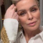 Bridget Maasland Instagram - Boekenbal ‘24 ‘Thuiskomen’ met een touch of gold