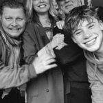 Bridget Maasland Instagram - 🎈Gefeliciteerd lieve papa en opa🎈 ❤️Love you to the moon and back❤️