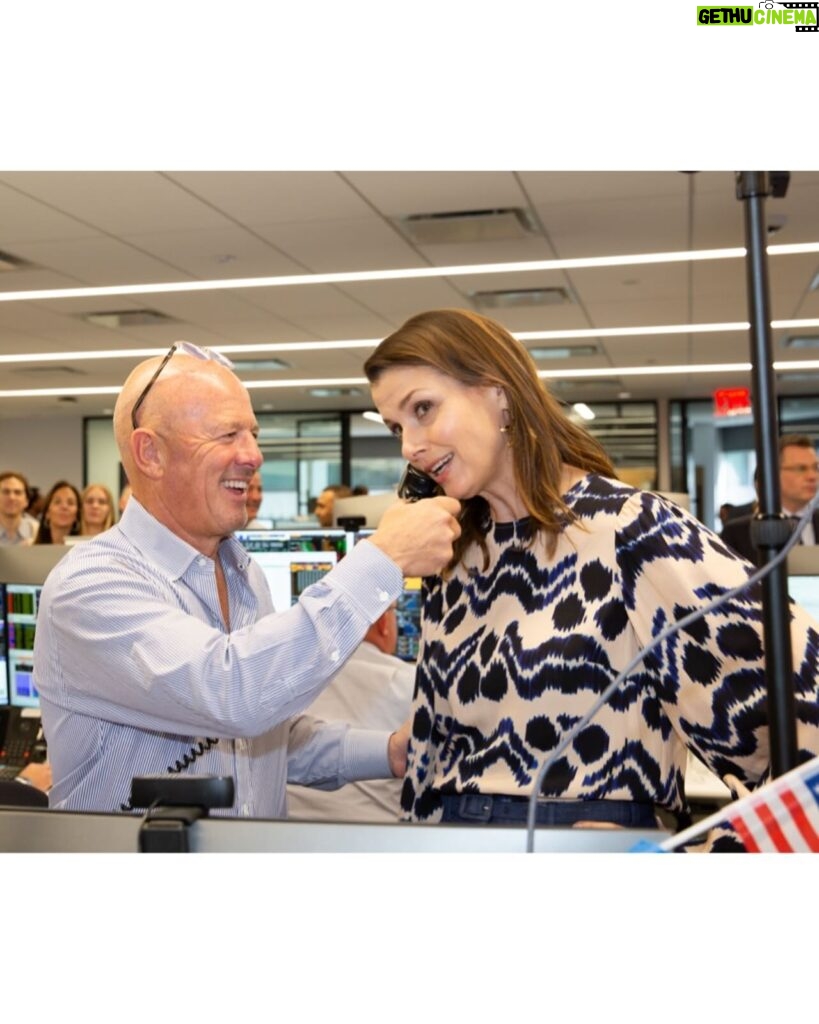 Bridget Moynahan Instagram - Always grateful to participate in #BTIGCharityDay in support of @holewallcamp, who brings “a different kind of healing” to children with serious illnesses and their families all year long and always free of charge. Thanks BTIG for inviting me!