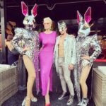 Brigitte Nielsen Instagram - Thanks @sandrastarlite @ignaciomaluquer for having me at your amazing @starlitefestival So much fun listening @michaelbolton Great summer in Marbella just started with you guys!