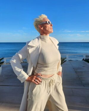 Brigitte Nielsen Instagram - pale ensemble