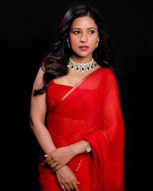 Brinda Acharya Instagram - Habba vibes still on🥳 How about you? 
@the_eyecapture @anthariya_