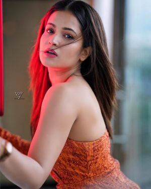 Brinda Acharya Instagram - Wearing @laxmikrishnaofficial 
📸 @vishnu_vcaptures
