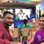 Brindha Sivakumar Instagram - On Aug 14 th 2022 Appa gave a presentation of 100 Thirukkural with real life short stories in 4 hrs at Erode Puthaga Thiruvizha! 50 of these are already printed and published. The Government of Tamilnadu has decided to include these 50 Thirukkural with these stories for school syllabus 🙏🏼✨ So grateful the event went on well , Appa had prepared for this presentation for the past 4 yrs ! #Alliancepublishers #Thirukkural100 #sivakumar