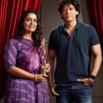 Brindha Sivakumar Instagram - From SIIMA 2021 BEST FEMALE PLAY BACK SINGER at Hyderabad clicked by @venketramg ! Felt very happy to be clicked by him! 😊 He had clicked pics of My husband and me before wedding and Closely connected with our family from “Kaaka kaaka “ photo shoot !! Thank you @siimawards @brindaprasad @sridevisreedhar akka 🌸 #vaachellam #ponmagalvandhal