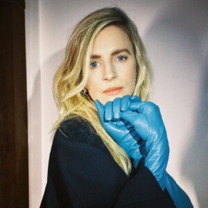 Brit Marling Instagram - 🙏🏼 @theacademy // happy night last night at @academymuseum gala honoring iconic storytellers — Meryl, Oprah, Sofia // felt the gloves were very A MURDER ;) @therow @graymeganbowman @tabayer // hair @laini_reeves makeup @sarahuslan
