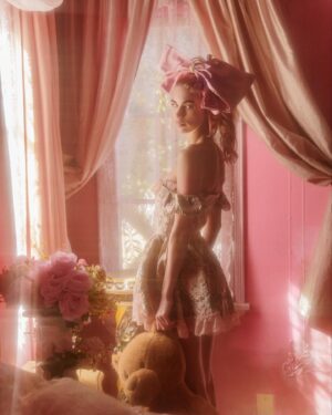 Brittan Byrd Instagram - brittan: dollhouse edition 🧸 @sadowskaphoto ✨