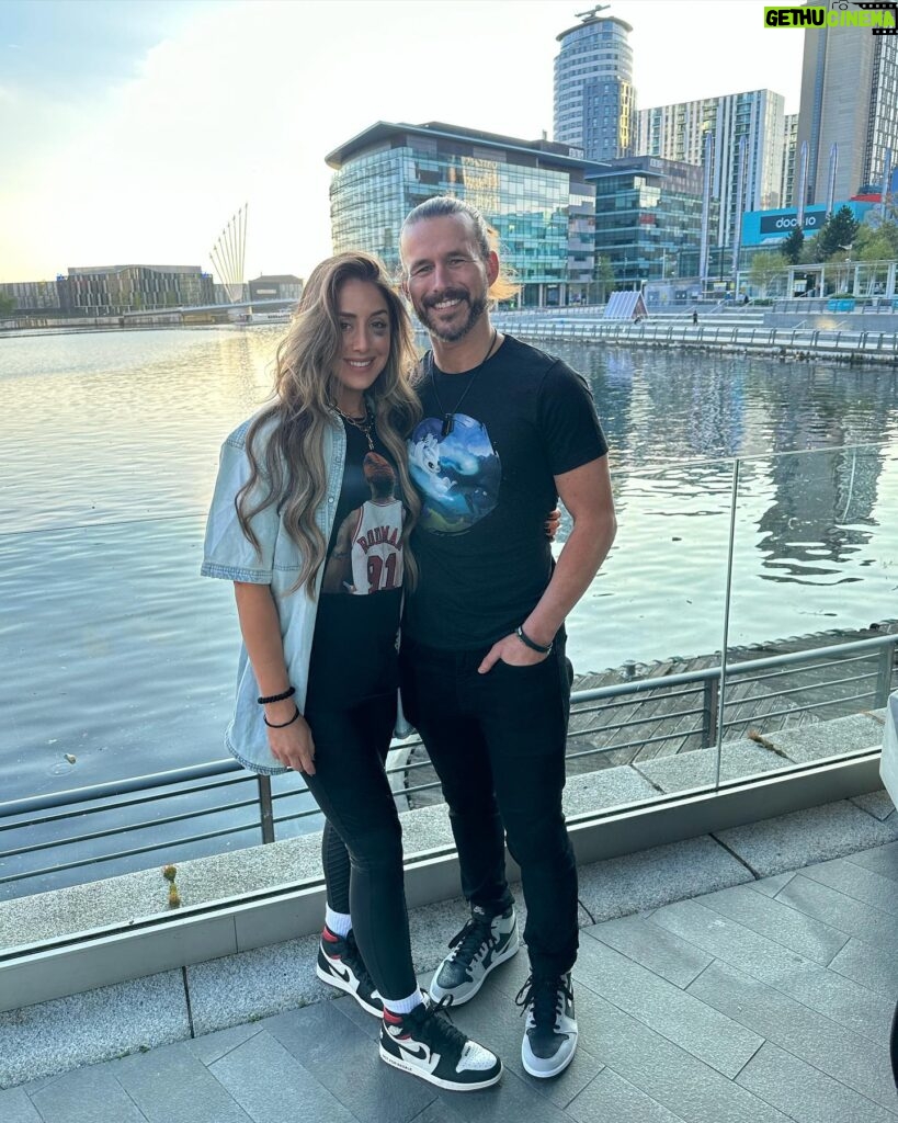 Brittany Baker Instagram - Had the best weekend relaxing with family in PA and celebrating this beautiful soul’s birthday. The world is better with people like you in it @adamcolepro. ❤️