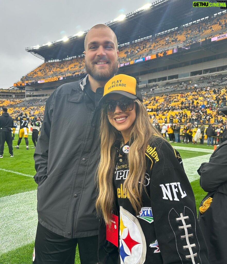 Brittany Baker Instagram - Finally made it to a game this year! Thank you @steelers for a great time. Not the result (or the weather) that we wanted but there’s nothing like being in that stadium for gameday. 🙌🏻 Pittsburgh is special. Also, had tons of you ask where my “Play Renegade” hat is from so check out @steelcitybrand!