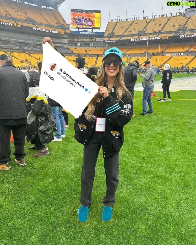 Brittany Baker Instagram - Welcome aboard, @realbrittbaker 😉 #DUUUVAL