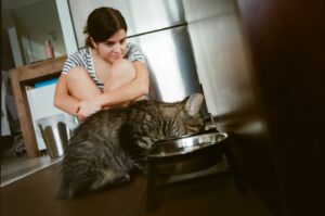 Brittany Raymond Instagram - This was almost a year ago. Sauble was still a kitten and I was (as I still am) terrified of messing it all up.