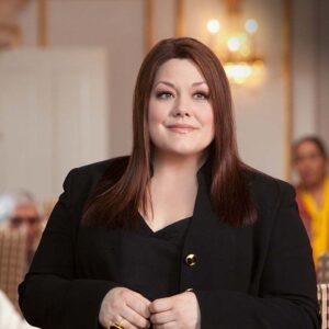 Brooke Elliott Instagram - I have been flooded with memories as I have been re-watching #dropdeaddiva — it’s on every weekday night on Hallmark Movies & Mysteries at 5pm/4c. 💖 And now, tomorrow, Monday, Jan 16th, @hallmarkmovie will be airing a Drop Dead Diva marathon—the first 10 episodes starting at 9AM! Special place in my heart for @rosie. She gave me my Broadway debut and then we got to do Diva together. I loved having her on the show! @sony_entertainment_television 
@bermanjosh