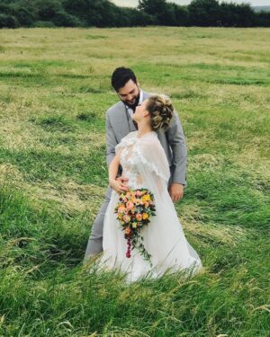 Brooke Leigh Thorne Instagram - Happy Anniversary honey 💕 we both got the day of our ceremony wrong so we’re equally the worst and I couldn’t be happier
