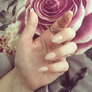 Brooke Leigh Thorne Instagram - Got my nails done for the wedding AND got all the wedding favors done! So grateful to have my mum and sis-in-laws helping me with all the final preparations. Lucky to have them 💕 @mumra5 @thornem5 @nancymaythorne