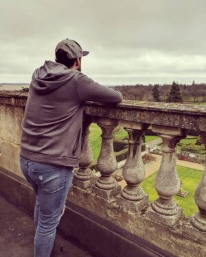 Brooke Leigh Thorne Instagram - Went back to the manor where we had our wedding night for some quiet time together and it was lovely. We just happened to be in the exact same room as last time! What are the odds 😂