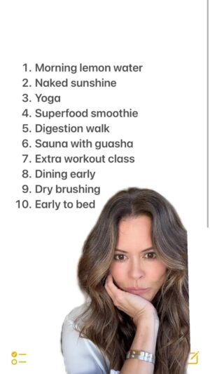 Brooke Burke Instagram - My nonnegotiable wellness rituals!  What are you doing to take care of you? #brookeburkebody @brookeburkebody