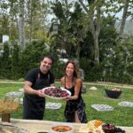 Brooke Burke Instagram - Dining with all our senses. 🍃 thank you @chefshanef @longevitybrookeburkebody @dangercoffeeofficial @re-grocery @caliwater a Day of WELLness #malibu @yogando.style