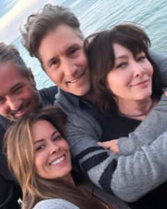 Brooke Burke Instagram - Malibu Mondays. 🩷❤️🧡💛 dbl date!