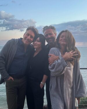 Brooke Burke Instagram - Malibu Mondays. 🩷❤️🧡💛 dbl date!
