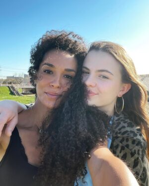 Brooklyn Sudano Instagram - Me & this beauty tonight! @chiaraaurelia @cruelsummer on @freeform, next day @hulu