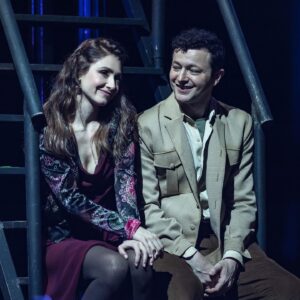 Bruna Guerin Instagram - Só pra lembrar que é a última semana de @once_omusical . Me aguentem que todo dia vou postar foto nova. Saudade já batendo aqui… 🤍

✨ingressos na bio. 

foto: @adrianodoria 

#musical #once #onceomusical #oncethemusical #teatro #teatromusical #broadway #sp #cultura