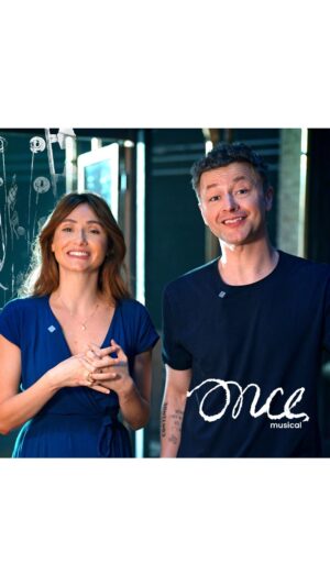 Bruna Guerin Instagram - É AMANHÃ!❤️🎭

A nossa reestreia acontece amanhã no @teatro_villalobos 🎻🎭

Vendas: @sympla 

“Once - O Musical”

Reestreia dia 25 de Janeiro
Quintas e Sextas, às 21h 
Sábado, às 17h e 21h 
Domingo, às 17h

Teatro Villa Lobos em São Paulo 
Classificação indicativa: 12 anos 
Ingressos no link da BIO em nosso perfil

#oncemusical #musicalonce #sp #cultura #teatromusical