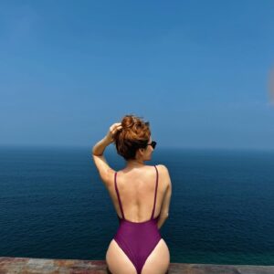 Bruna Guerin Instagram - Mais do mesmo. É só para compor o feed. 
E um glúteo exposto sempre engaja mais, né?!

#engamento #glúteo #atriz