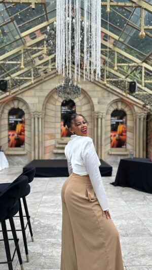 Buntu Petse Instagram - Cell C Millionaires Club 🥂🥂🥂

#CellCMillionairesClub #ThereWillBeSigns