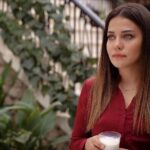 Burçin Abdullah Instagram - Her pazartesi saat 20:00 de ATV’deyiz ❤️
