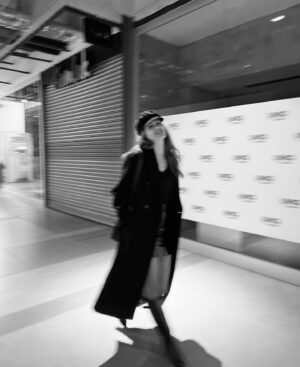 Burcu Cavrar Instagram - Black🖤