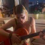 Buse Sinem İren Instagram – Evi bodrum barına çevirdim yine 😅