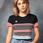 Buse Sinem İren Instagram - Ben de bir 90’lar ruzgari estireyim derken hortuma sebep oldum 😅 hangisini koyucaam 😱 sonuncusunda yapay zeka beni mavi gozlu yapmis 😅