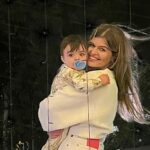 Ángeles Balbiani Instagram - Feliz año para todos! Gracias por los que lo hicieron mejor. Y gracias @mariaalbero_oficial por recibirnos!