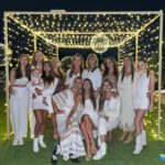 Ángeles Balbiani Instagram - Feliz año para todos! Gracias por los que lo hicieron mejor. Y gracias @mariaalbero_oficial por recibirnos!