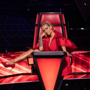 Áurea Instagram - Hoje temos a última ronda de Provas Cegas no @thevoiceportugal , quem é que já está com saudades??? 😭😭